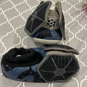 Stride Rite Star Wars Tie Fighter Slippers 11/12